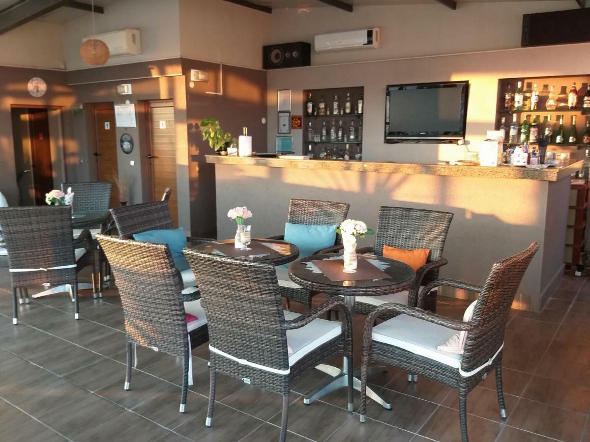 Alexander Hotel 2*